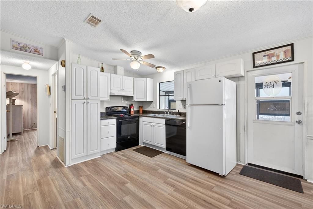 10220 Wales Loop, Bonita Springs, FL 34135 Photo