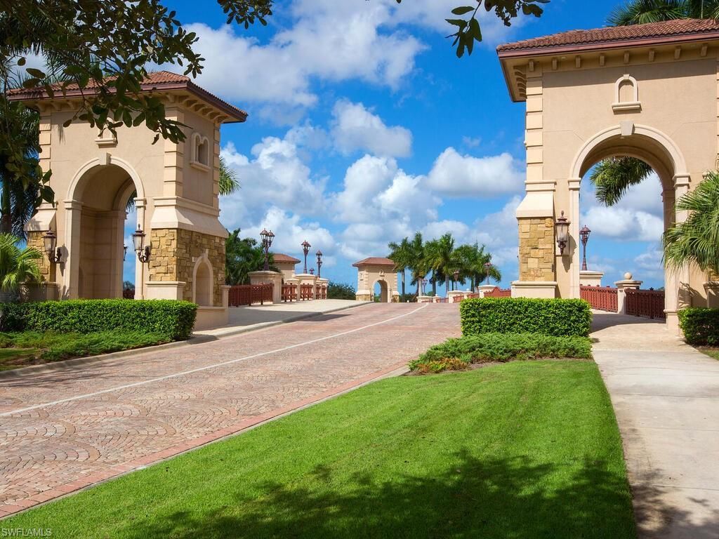 9816 Giaveno Cir, Unit 1315, Naples, FL 34113 Photo