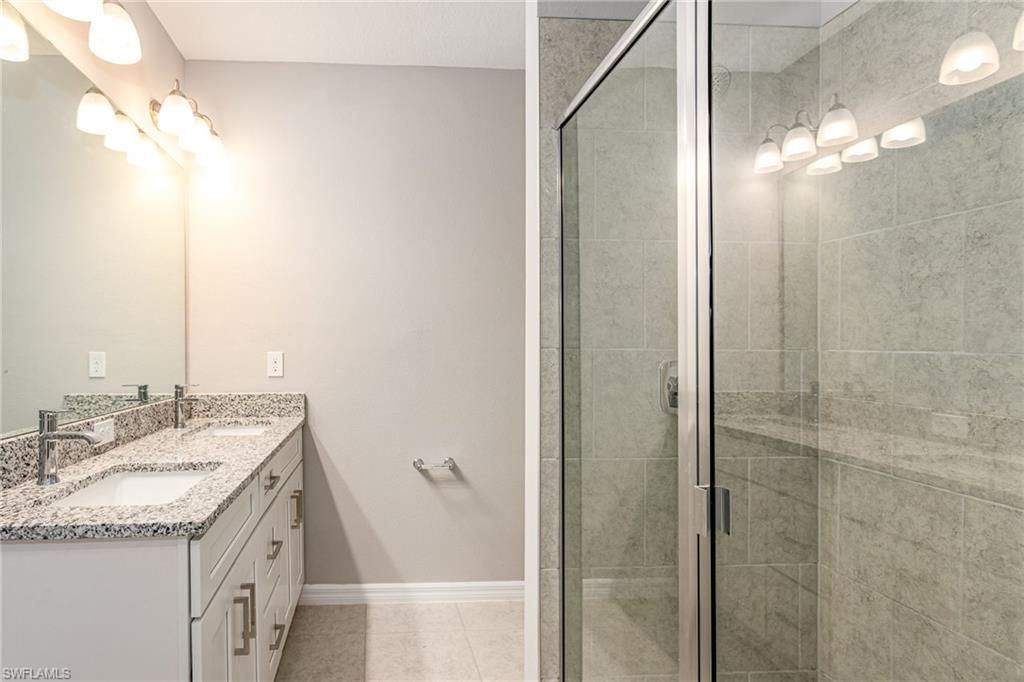 5205/5207 29th St Sw, Lehigh Acres, FL 33973 Photo