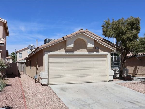 8456 W Gilmore Ave Avenue, Las Vegas, NV 89129