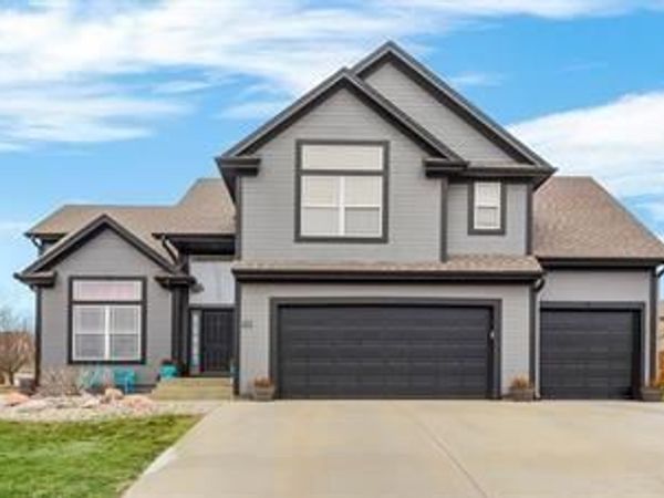 8500 NE 99th Terrace, Kansas City, MO 64157