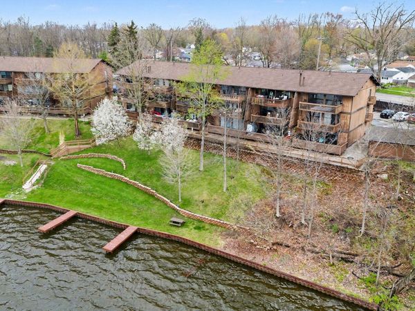 1744 Grove Road, Unit A-202, Ypsilanti, MI 48198