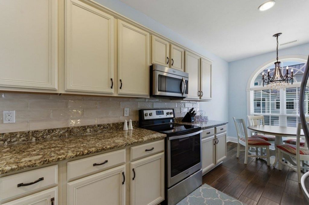 441 7th Ave. S Photo 11