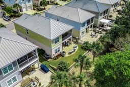 441 7th Ave. S photo 4