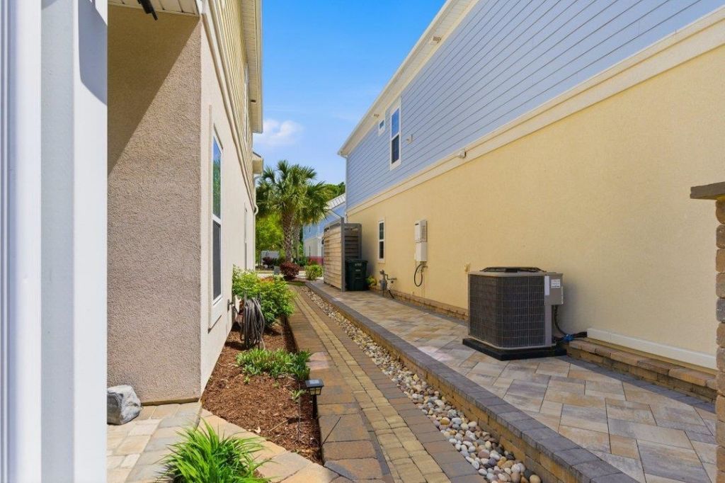 441 7th Ave. S Photo 32