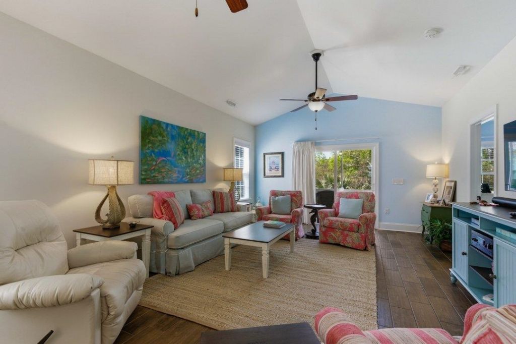 441 7th Ave. S Photo 4