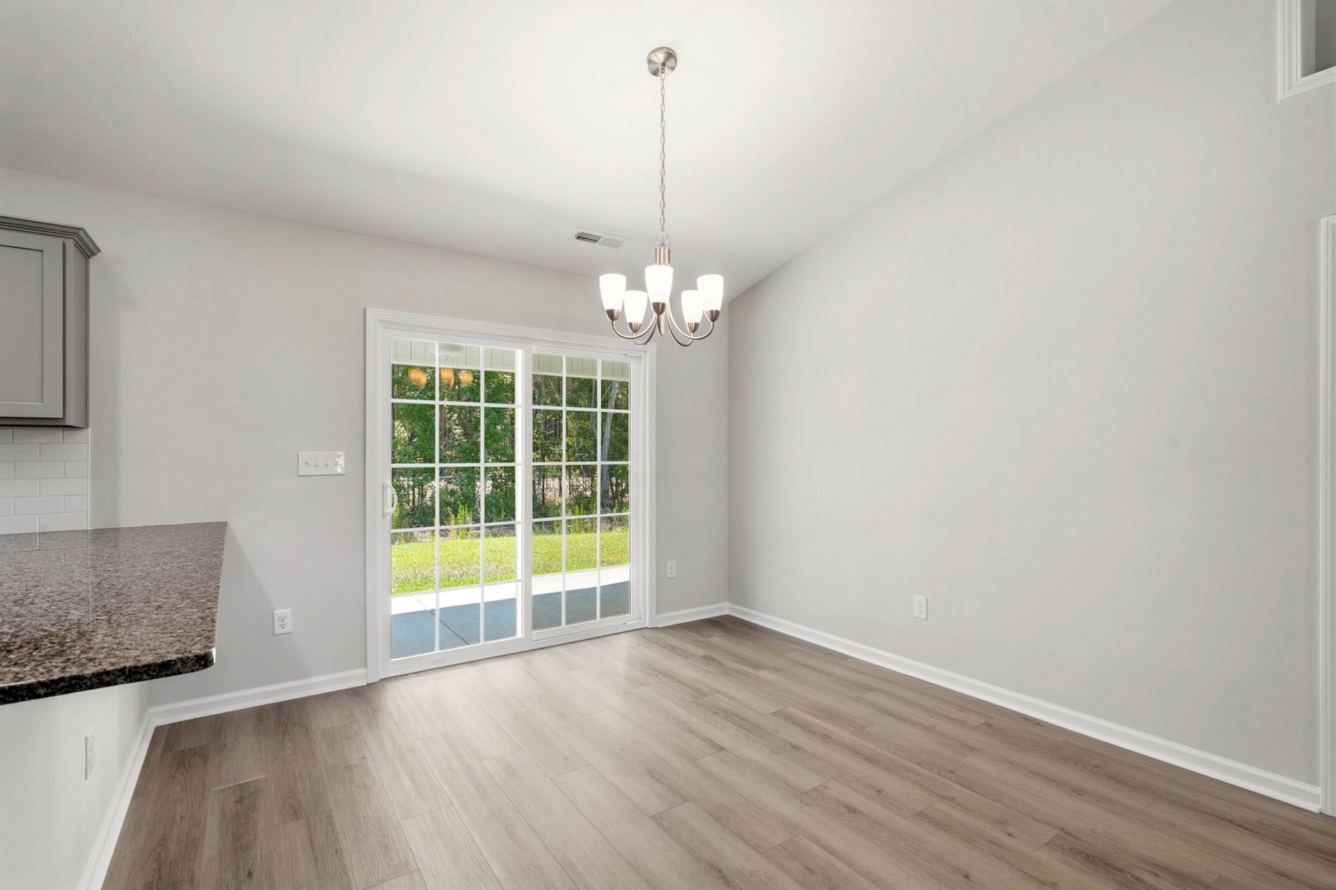 172 Gray Owl Dr. Photo 6