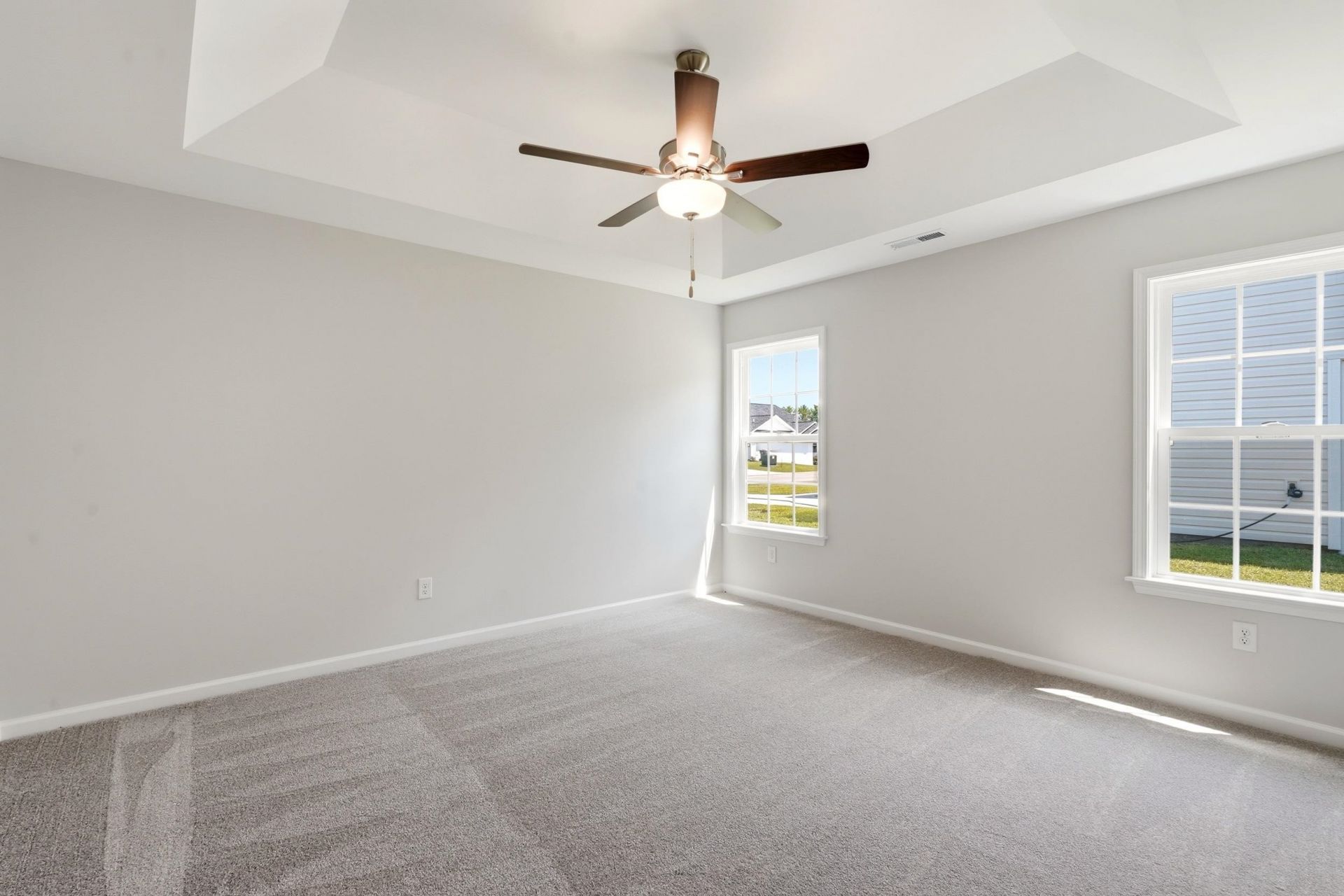 172 Gray Owl Dr. Photo 8