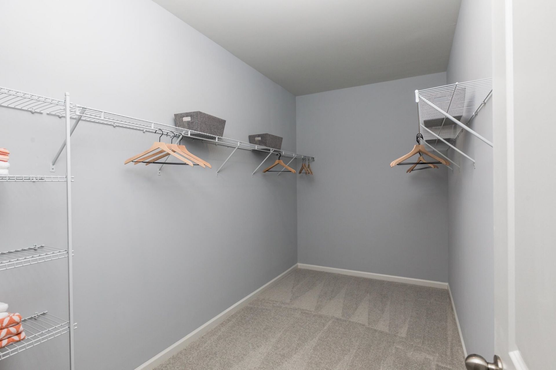 352 Sweet Vernal St  Photo 14