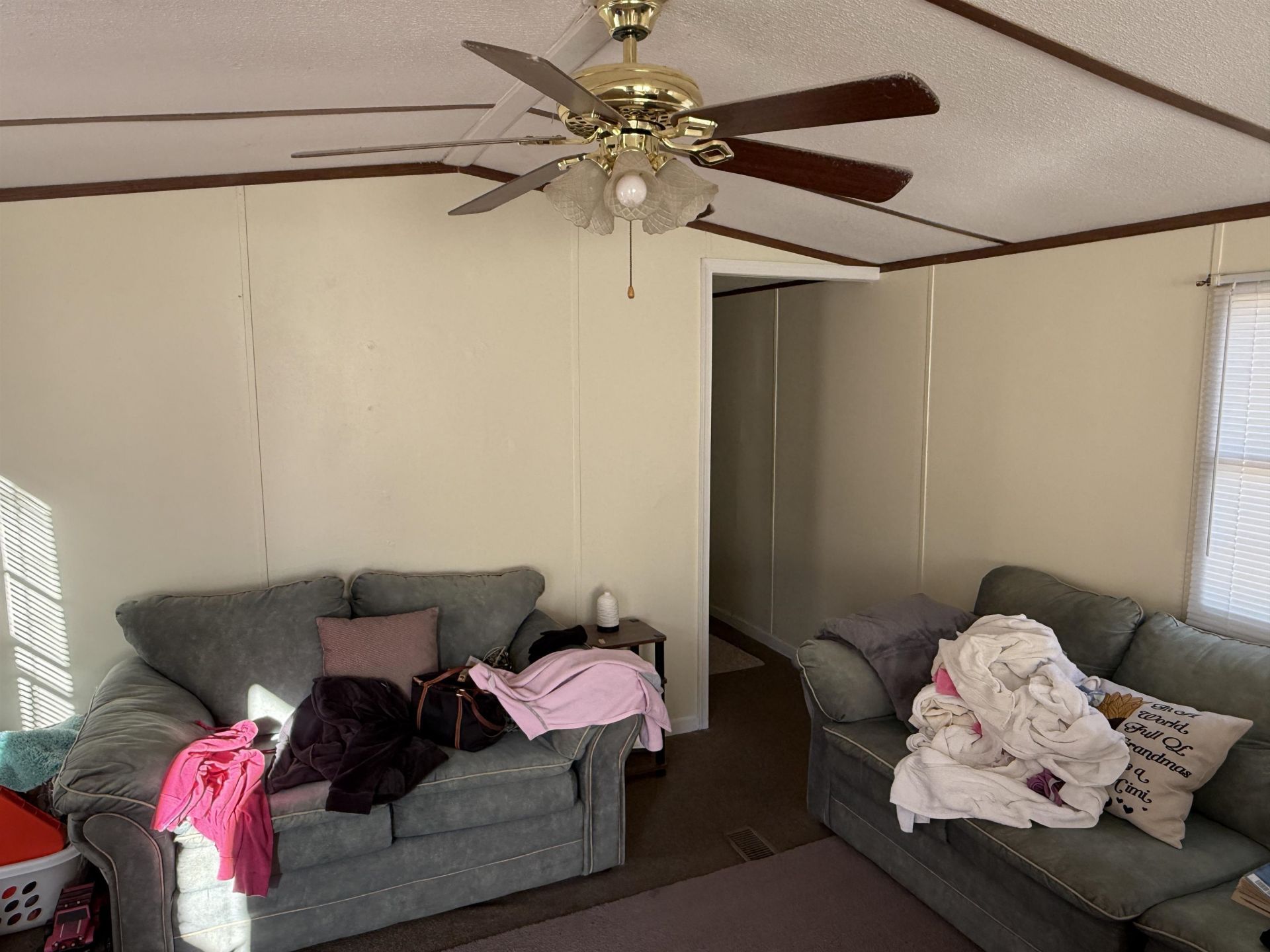 869 Hilander Dr. Photo 10