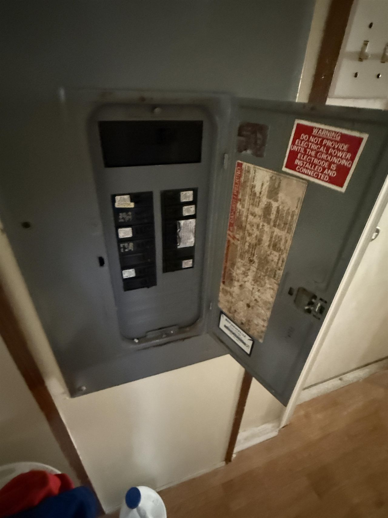 869 Hilander Dr. Photo 12