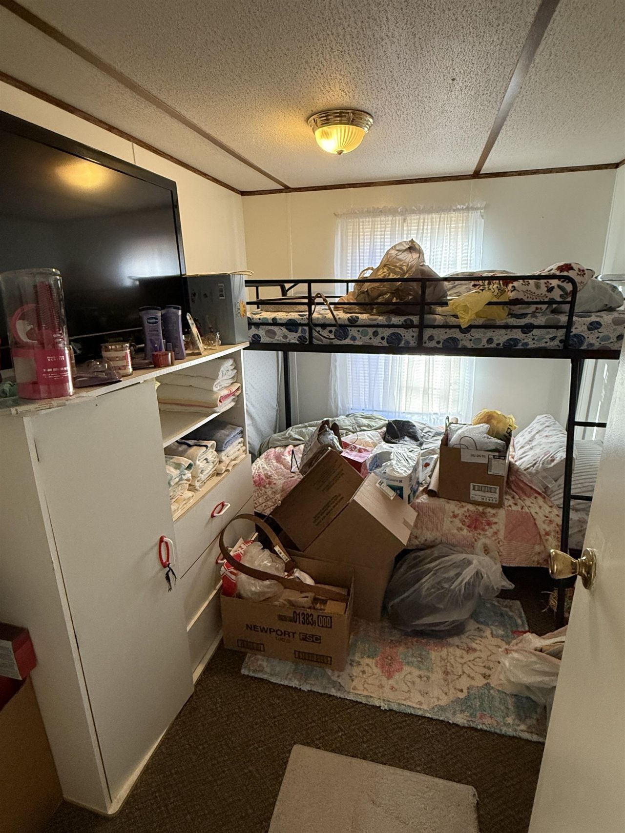 869 Hilander Dr. Photo 14