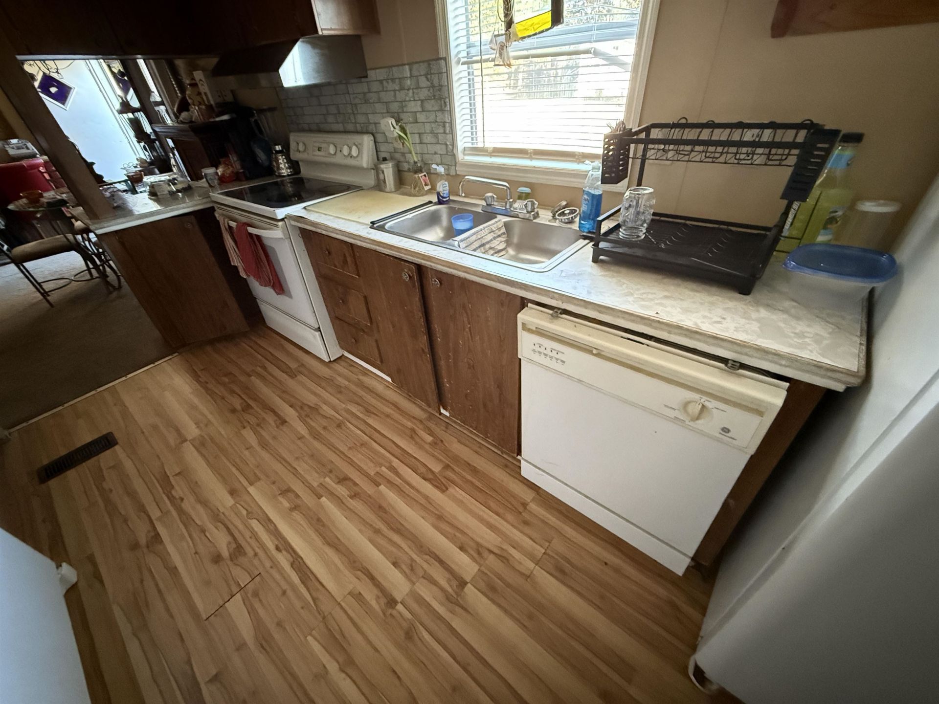 884 Hilander Dr.  Photo 13