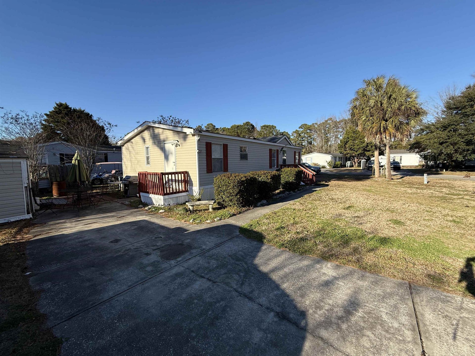 884 Hilander Dr.  Photo 6