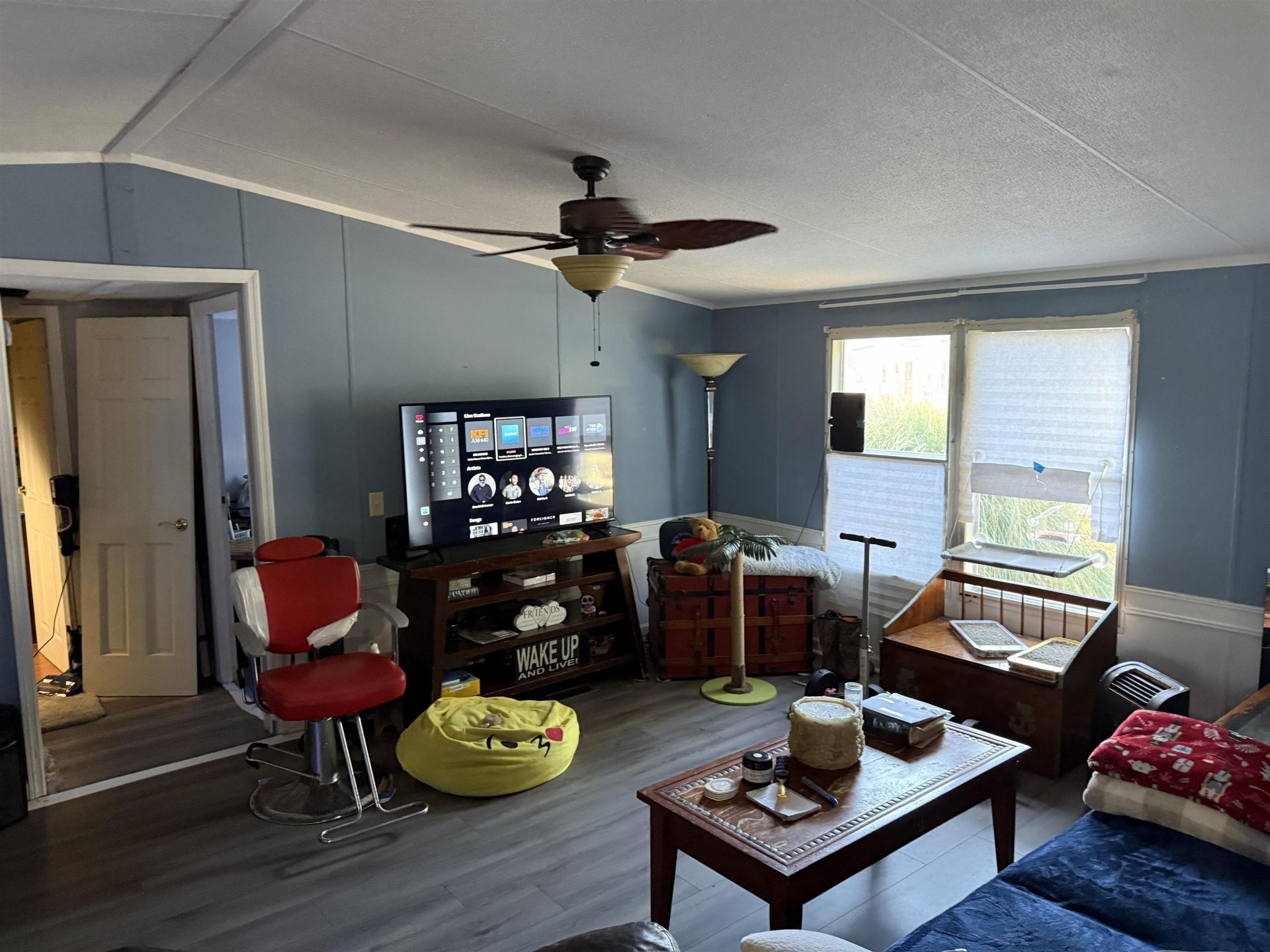 882 Hilander Dr. Photo 15