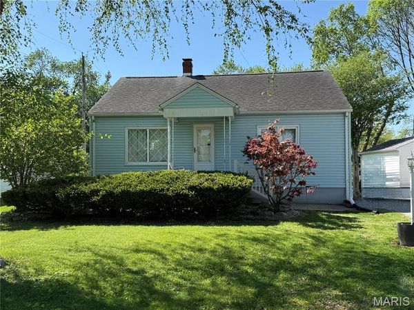 669 Cherry Street, East Alton, IL 62024