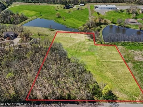 4.456 Sunny Road , Washington, MO 63090