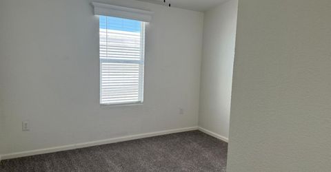 6705 Capitol Circle, Sacramento, CA 95828 Photo