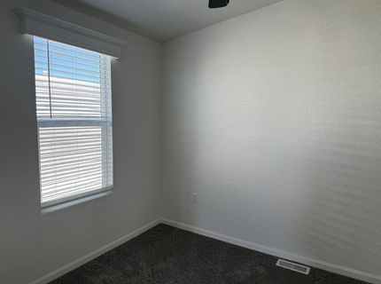 6705 Capitol Circle, Sacramento, CA 95828 Photo