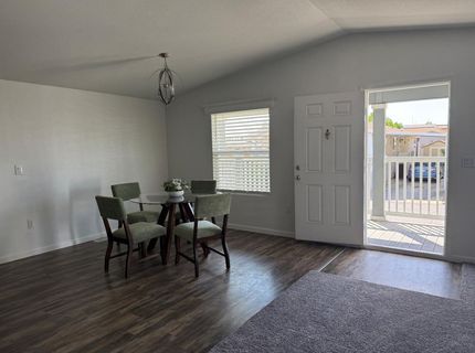 6705 Capitol Circle, Sacramento, CA 95828 Photo