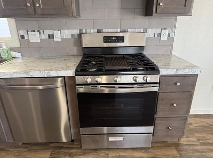 6705 Capitol Circle, Sacramento, CA 95828 Photo