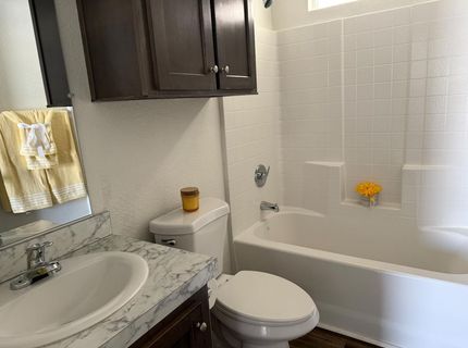 6705 Capitol Circle, Sacramento, CA 95828 Photo