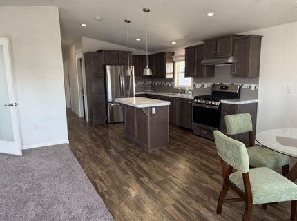 6705 Capitol Circle, Sacramento, CA 95828 Photo