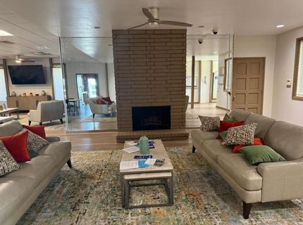 6705 Capitol Circle, Sacramento, CA 95828 Photo