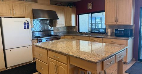 6705 Capitol Circle, Sacramento, CA 95828 Photo