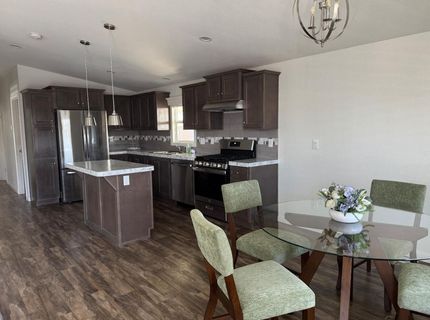 6705 Capitol Circle, Sacramento, CA 95828 Photo