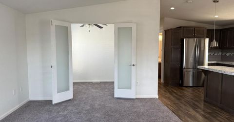 6705 Capitol Circle, Sacramento, CA 95828 Photo