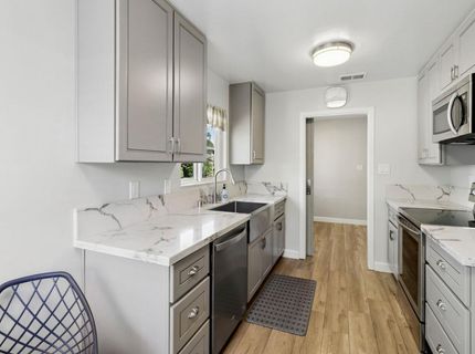 6026-6022 Sandlin Way, Sacramento, CA 95819 Photo