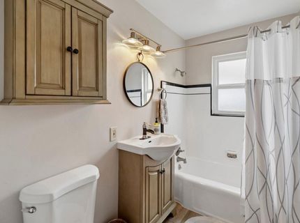 6026-6022 Sandlin Way, Sacramento, CA 95819 Photo