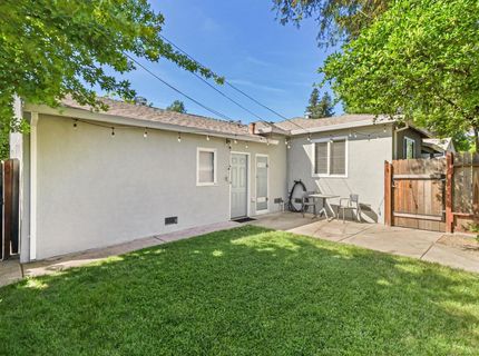 6026-6022 Sandlin Way, Sacramento, CA 95819 Photo