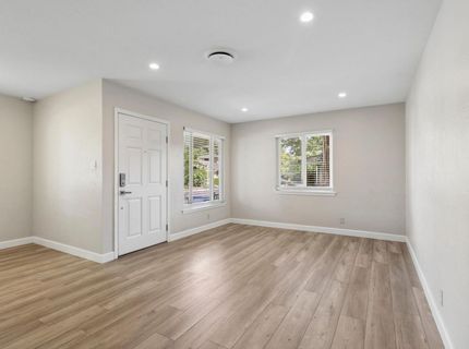 6026-6022 Sandlin Way, Sacramento, CA 95819 Photo