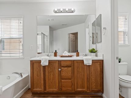 1804 Rancho Encantado Ct, Modesto, CA 95358 Photo