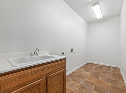 1804 Rancho Encantado Ct, Modesto, CA 95358 Photo