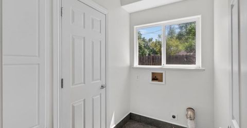 137 Earl Ave, Roseville, CA 95678 Photo