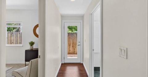 137 Earl Ave, Roseville, CA 95678 Photo