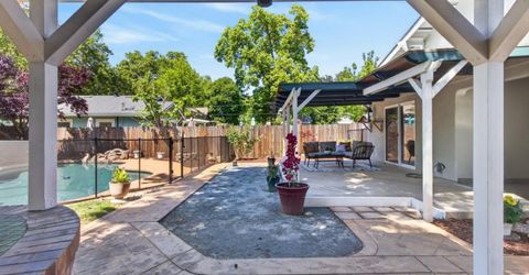 137 Earl Ave, Roseville, CA 95678 Photo