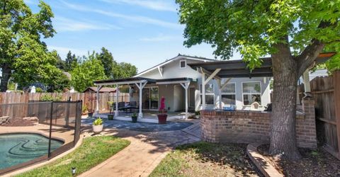 137 Earl Ave, Roseville, CA 95678 Photo