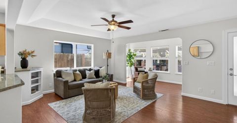 137 Earl Ave, Roseville, CA 95678 Photo