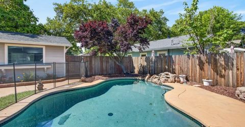 137 Earl Ave, Roseville, CA 95678 Photo