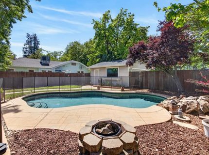 137 Earl Ave, Roseville, CA 95678 Photo