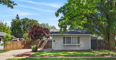 137 Earl Ave, Roseville, CA 95678 Photo