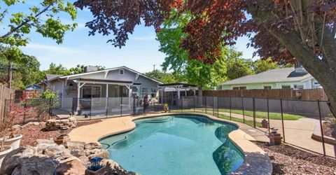 137 Earl Ave, Roseville, CA 95678 Photo