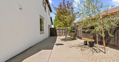 2113 Dripping Rock Ln, Lincoln, CA 95648 Photo