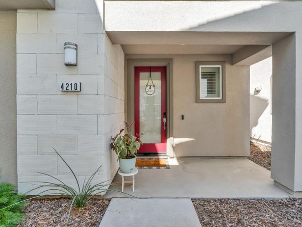 4210 Ocean Ln, Elk Grove, CA 95757