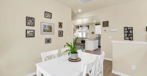 4210 Ocean Ln, Elk Grove, CA 95757 Photo