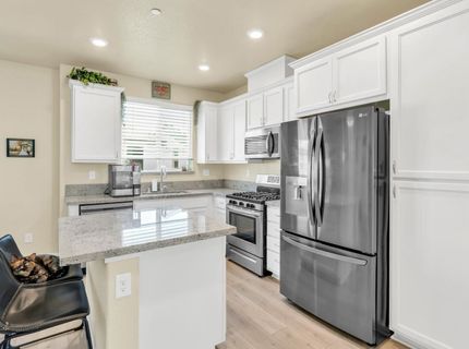 4210 Ocean Ln, Elk Grove, CA 95757 Photo